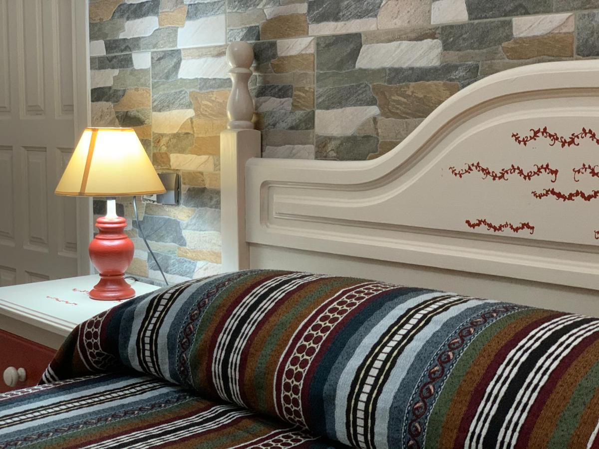 Hostal Atalaya En Capileira Cb Eksteriør bilde