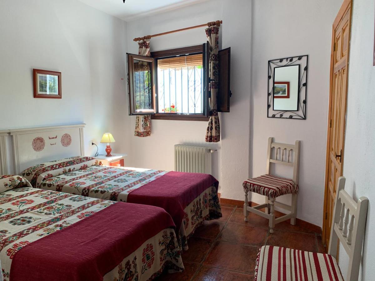 Hostal Atalaya En Capileira Cb Eksteriør bilde