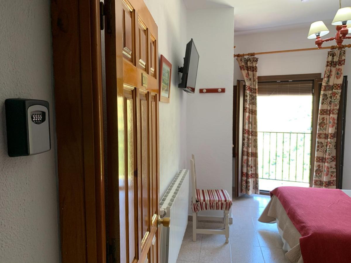 Hostal Atalaya En Capileira Cb Eksteriør bilde