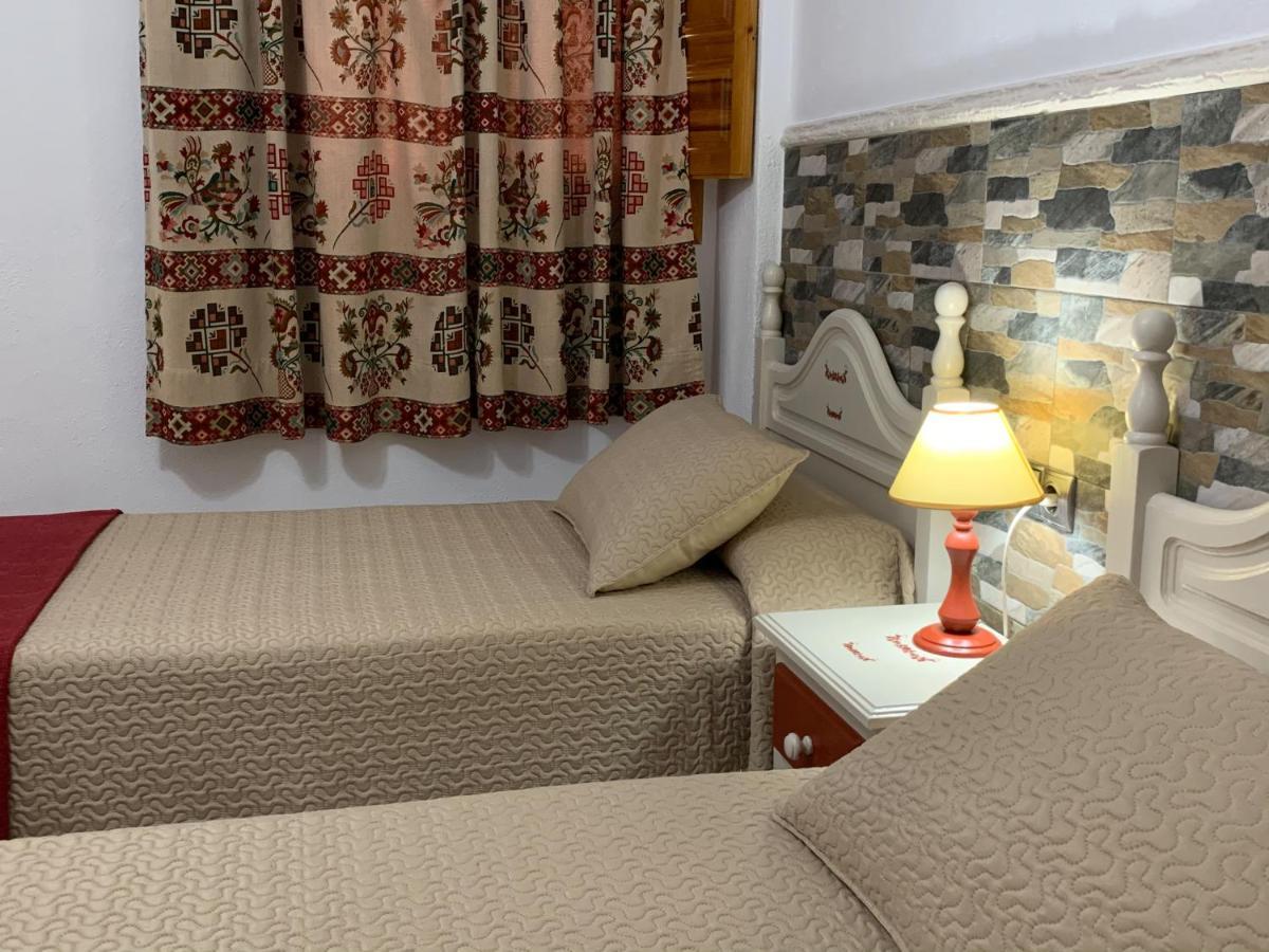 Hostal Atalaya En Capileira Cb Eksteriør bilde